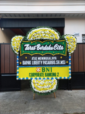 Papan Bunga Duka di Ulunoyo